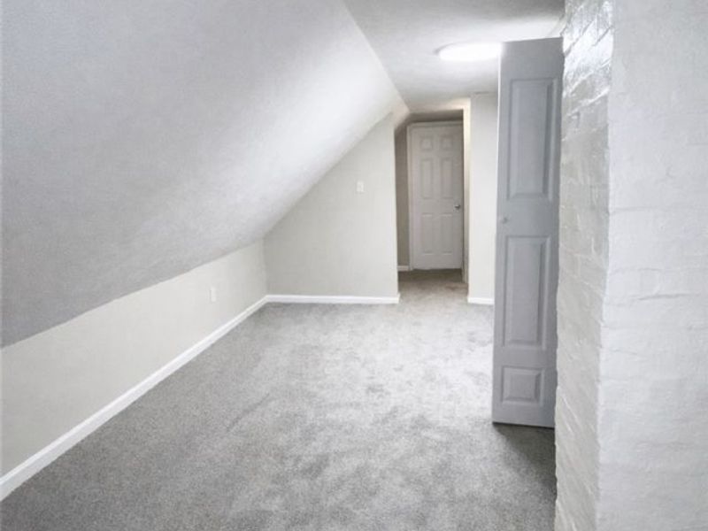 3018 E 128th Street, Cleveland, OH 44120 Photo 17