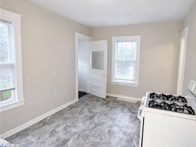 3018 E 128th Street, Cleveland, OH 44120 Photo 7