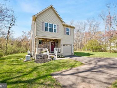 1474 N LINE STREET, LANSDALE, PA 19446