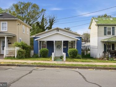 7 E BOND STREET, WINCHESTER, VA 22601