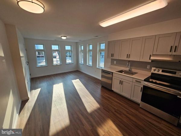 200 HAMILTON AVENUE, Unit 101, TRENTON, NJ 08609