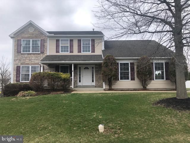 4985 THORNBURY CIRCLE, DOUGLASSVILLE, PA 19518