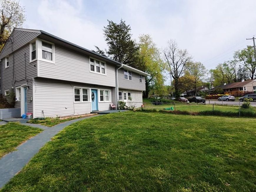 1901 Barlowe Place , Hyattsville, MD 20785 Main Photo