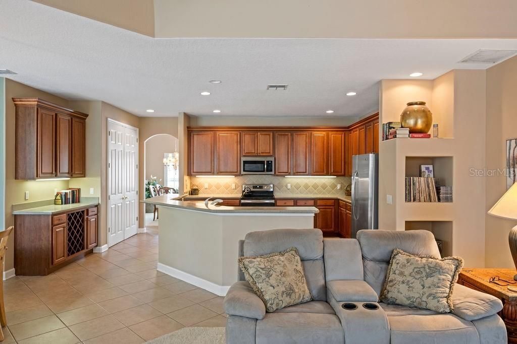 2523 Saint Ignatius Court , Orlando, FL 32835 Photo