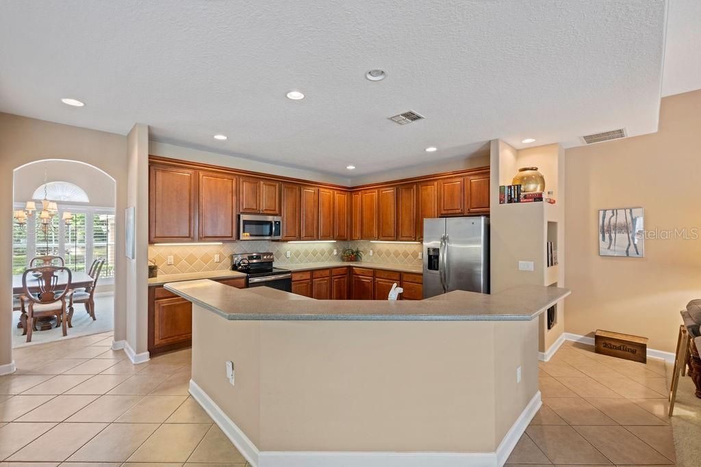 2523 Saint Ignatius Court , Orlando, FL 32835 Photo