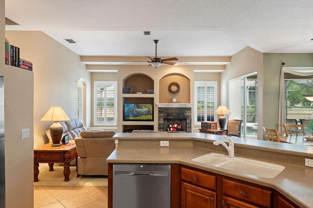 2523 Saint Ignatius Court , Orlando, FL 32835 Photo