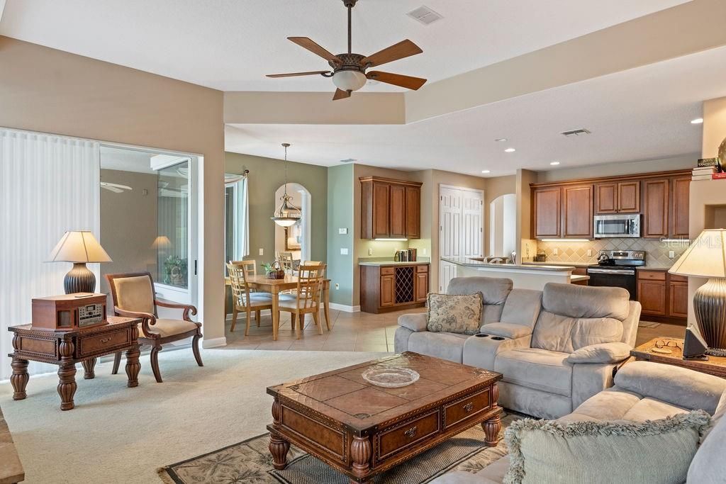 2523 Saint Ignatius Court , Orlando, FL 32835 Photo