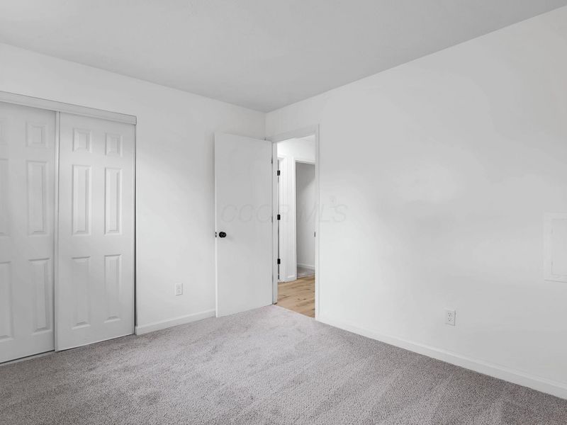 412 Denwood Drive S, Columbus, OH 43230 Photo 17