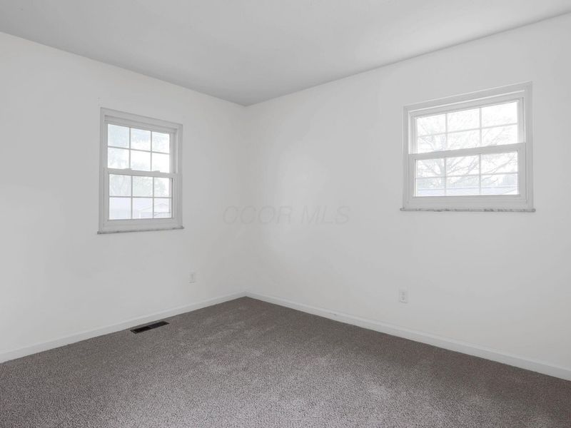 412 Denwood Drive S, Columbus, OH 43230 Photo 18