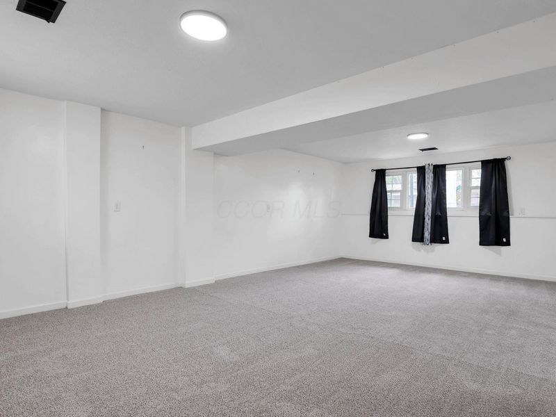 412 Denwood Drive S, Columbus, OH 43230 Photo 24