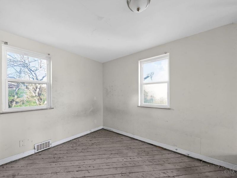 1608 Miramar Court, Cincinnati, OH 45237 Photo 8