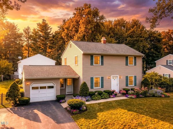 21 Huntwood Drive, Clifton Park, NY 12065