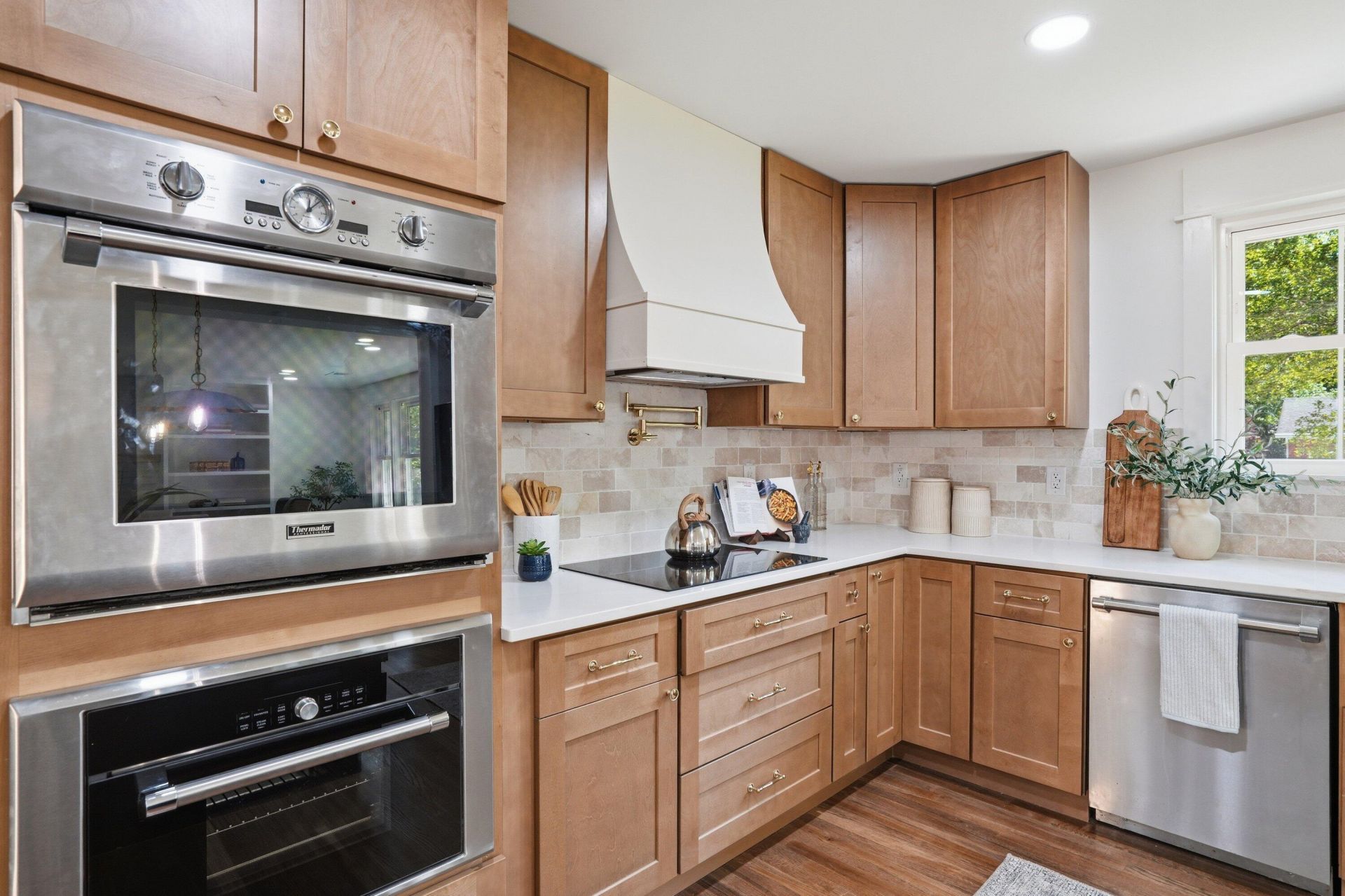 1238 Harrow Street Photo 11