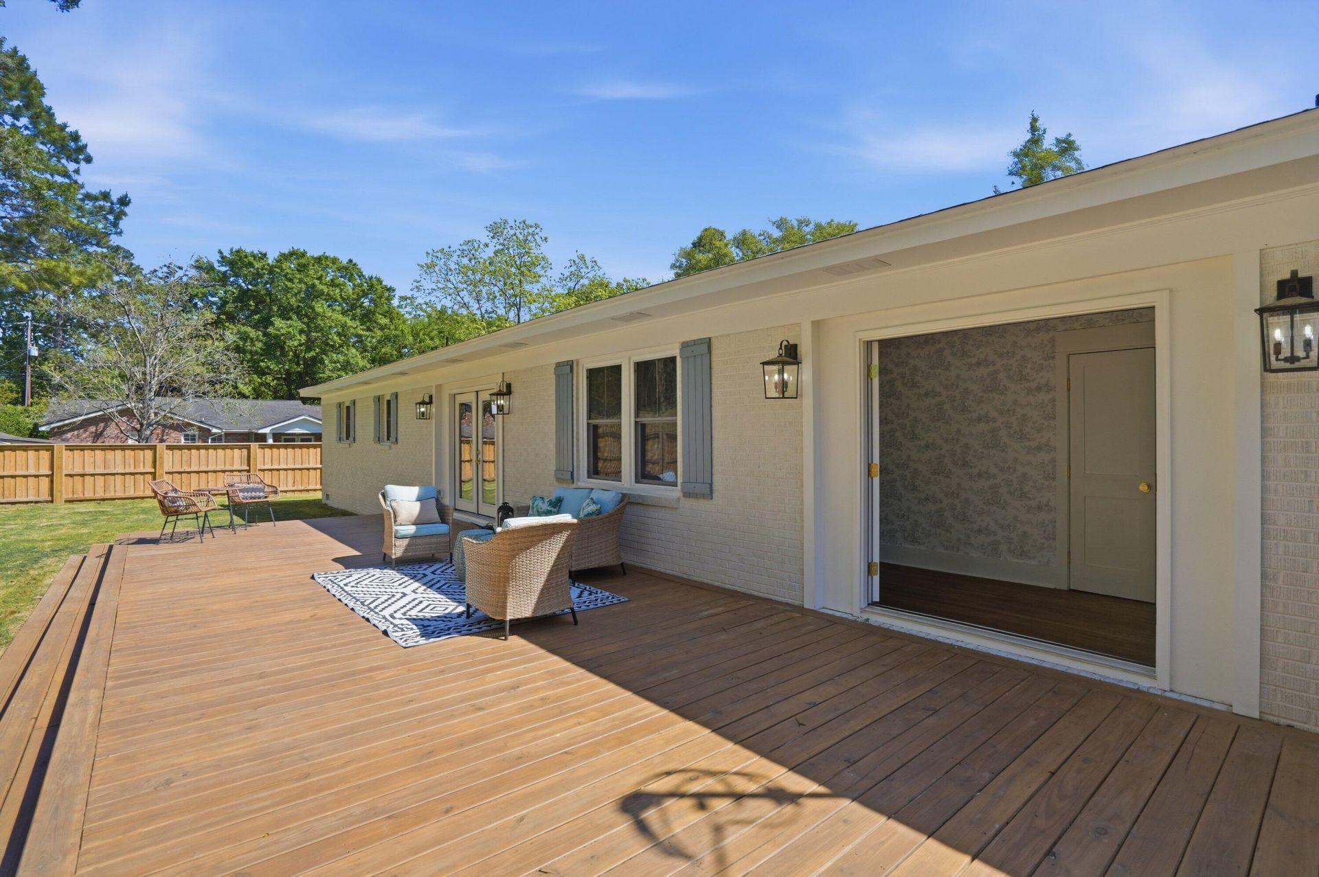 1238 Harrow Street Photo 31