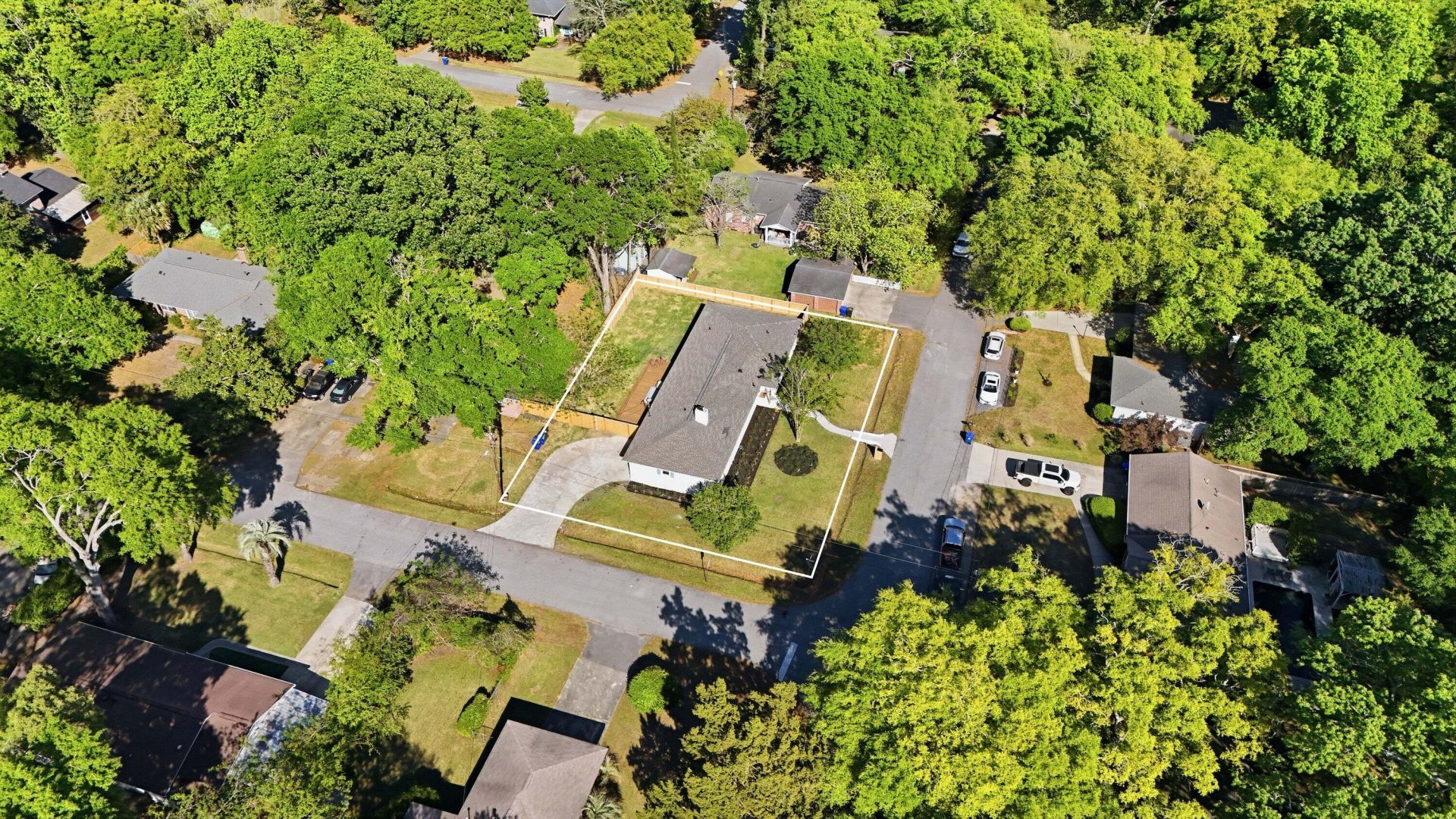 1238 Harrow Street Photo 41