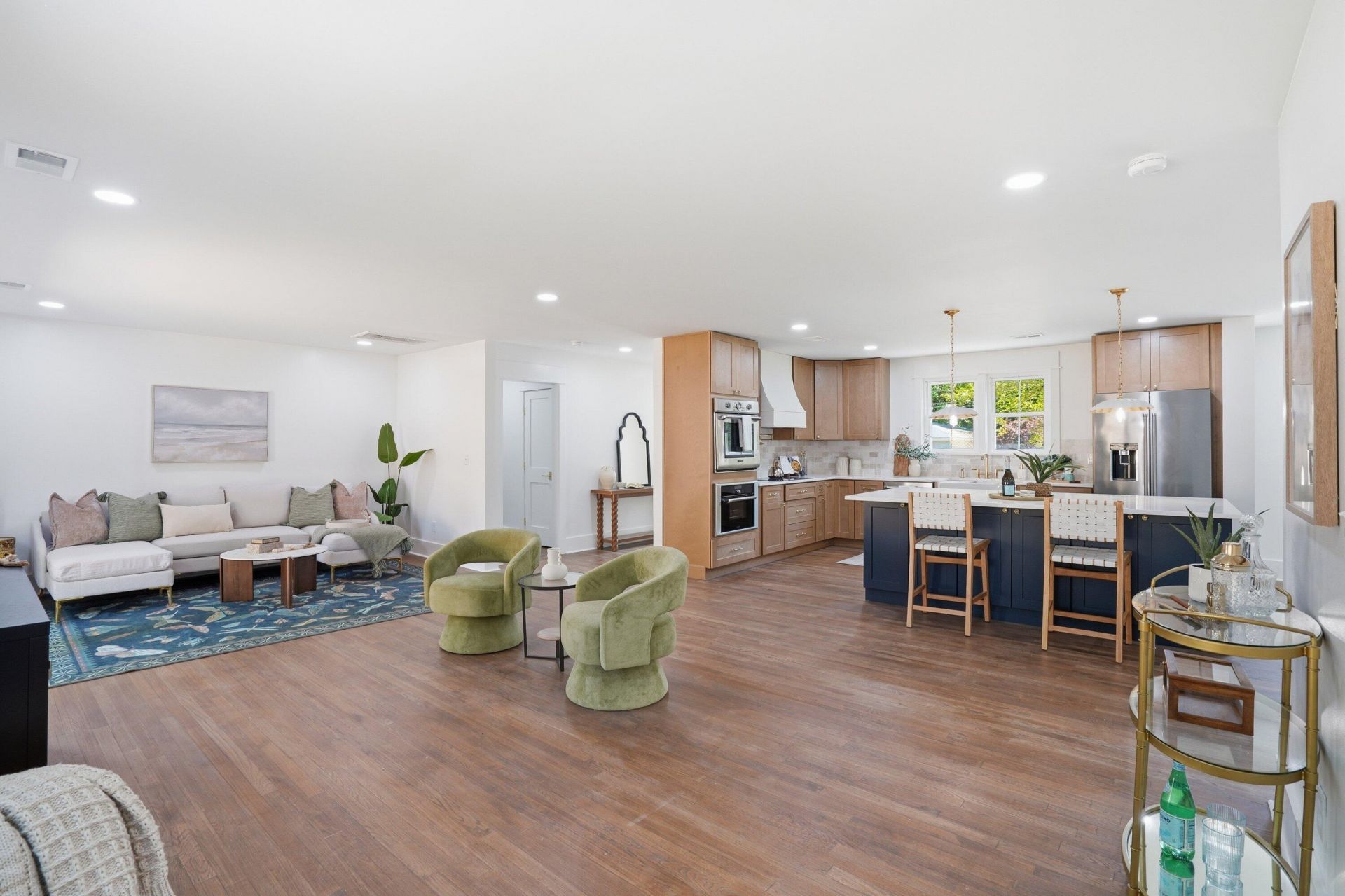 1238 Harrow Street Photo 9