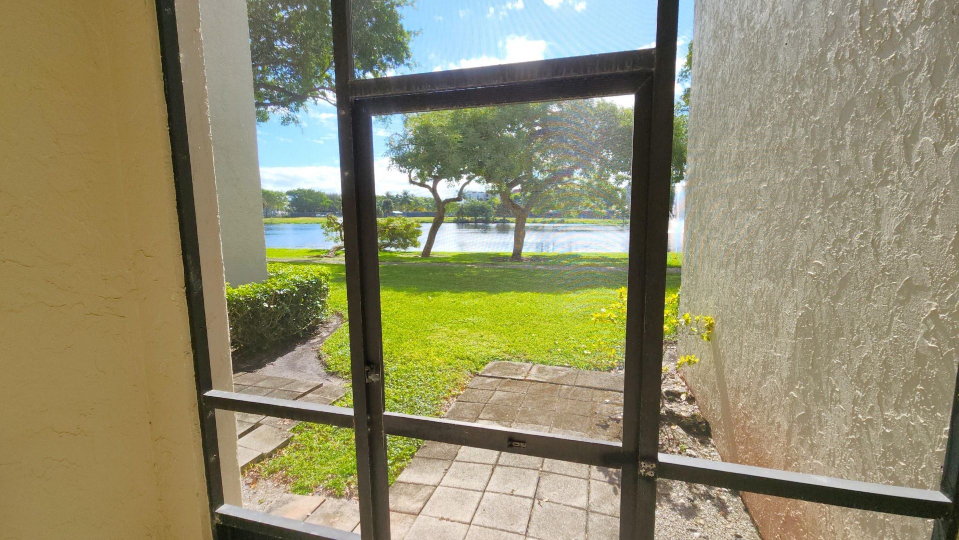 950 Lavers Circle, Delray Beach, FL 33444 Photo