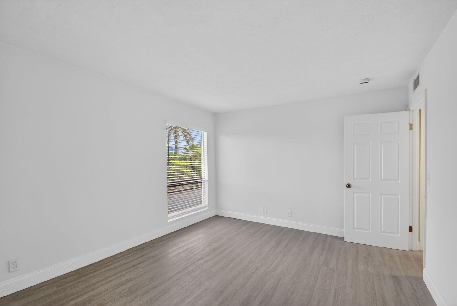 1500 N Congress Avenue, Unit C20, West Palm Beach, FL 33401 Photo