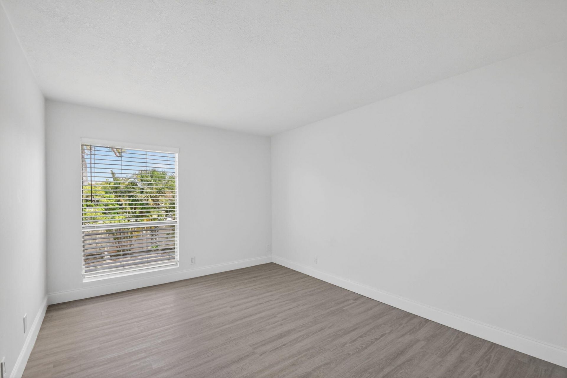 1500 N Congress Avenue, Unit C20, West Palm Beach, FL 33401 Photo