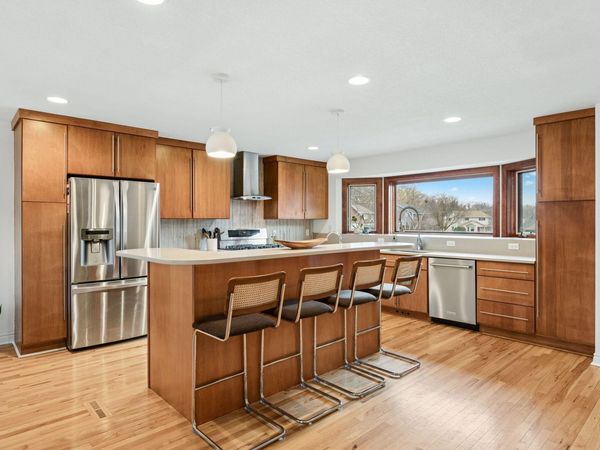 10735 45th Avenue N, Plymouth, MN 55442