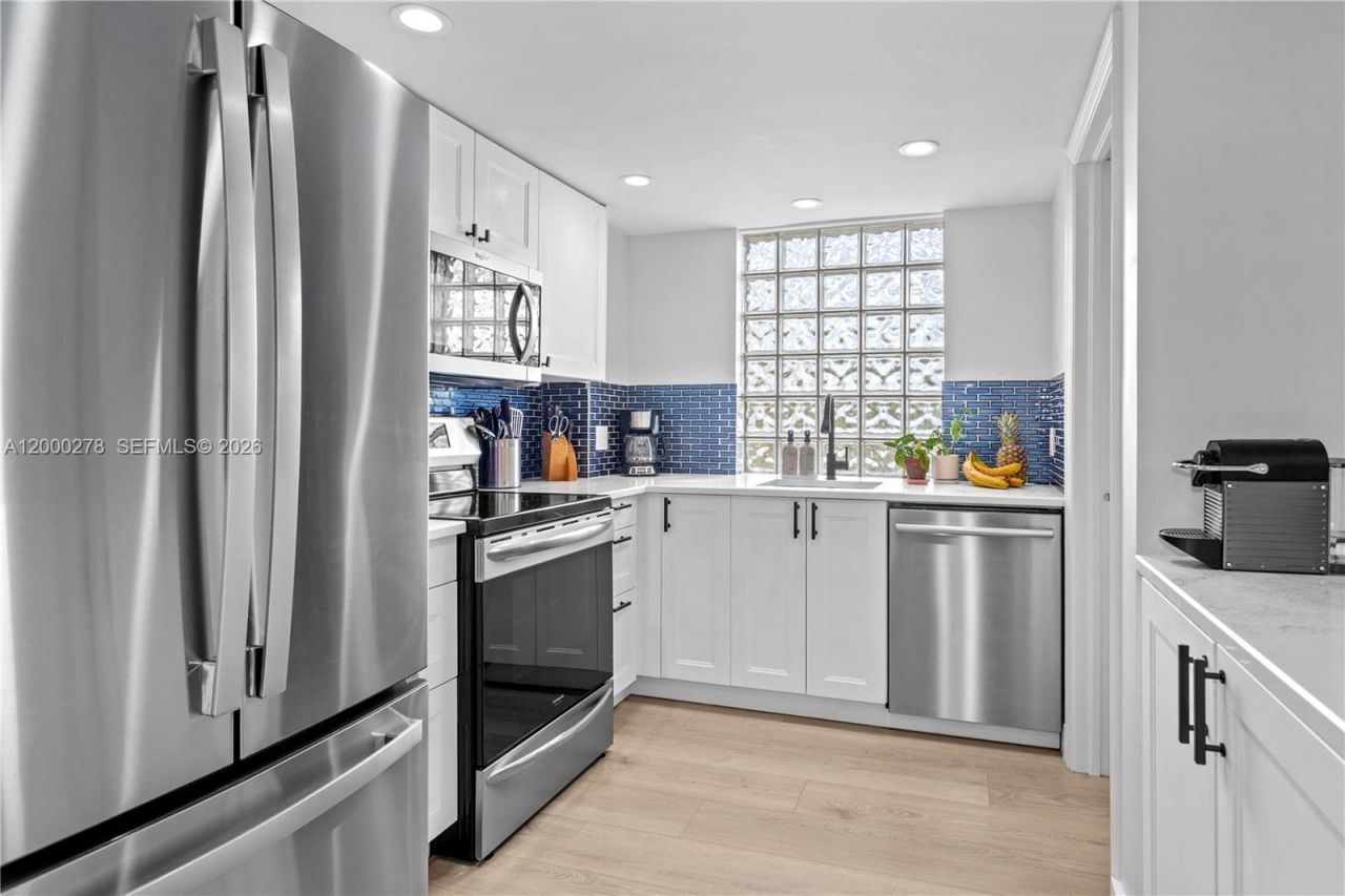 1650 N Coral Way, Unit 701, Miami, FL 33145 Photo