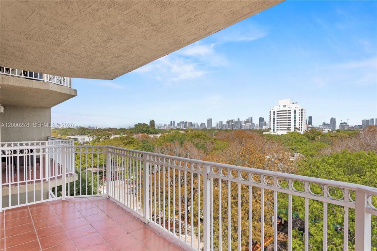 1650 N Coral Way, Unit 701, Miami, FL 33145 Photo