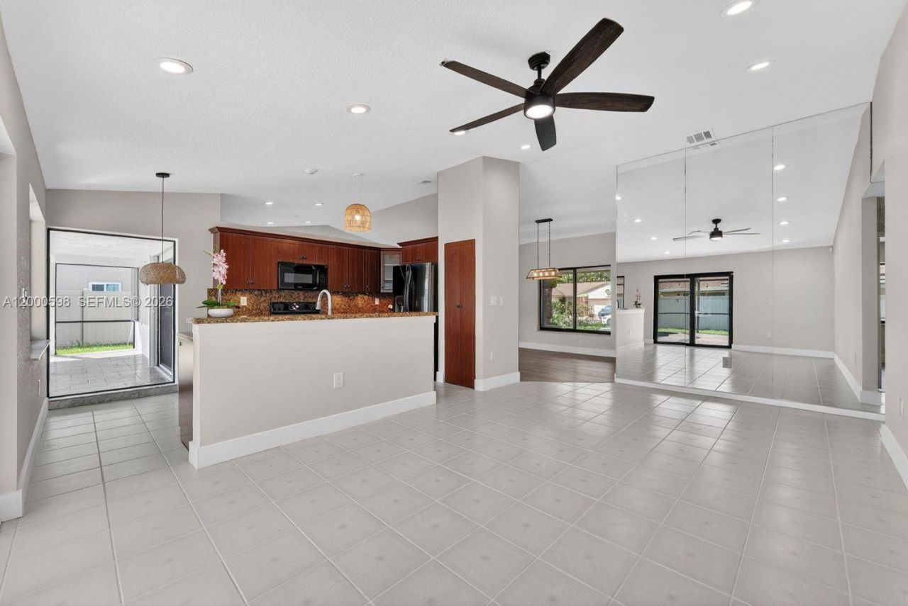 14711 Kirsten Ct, Davie, FL 33325 Photo