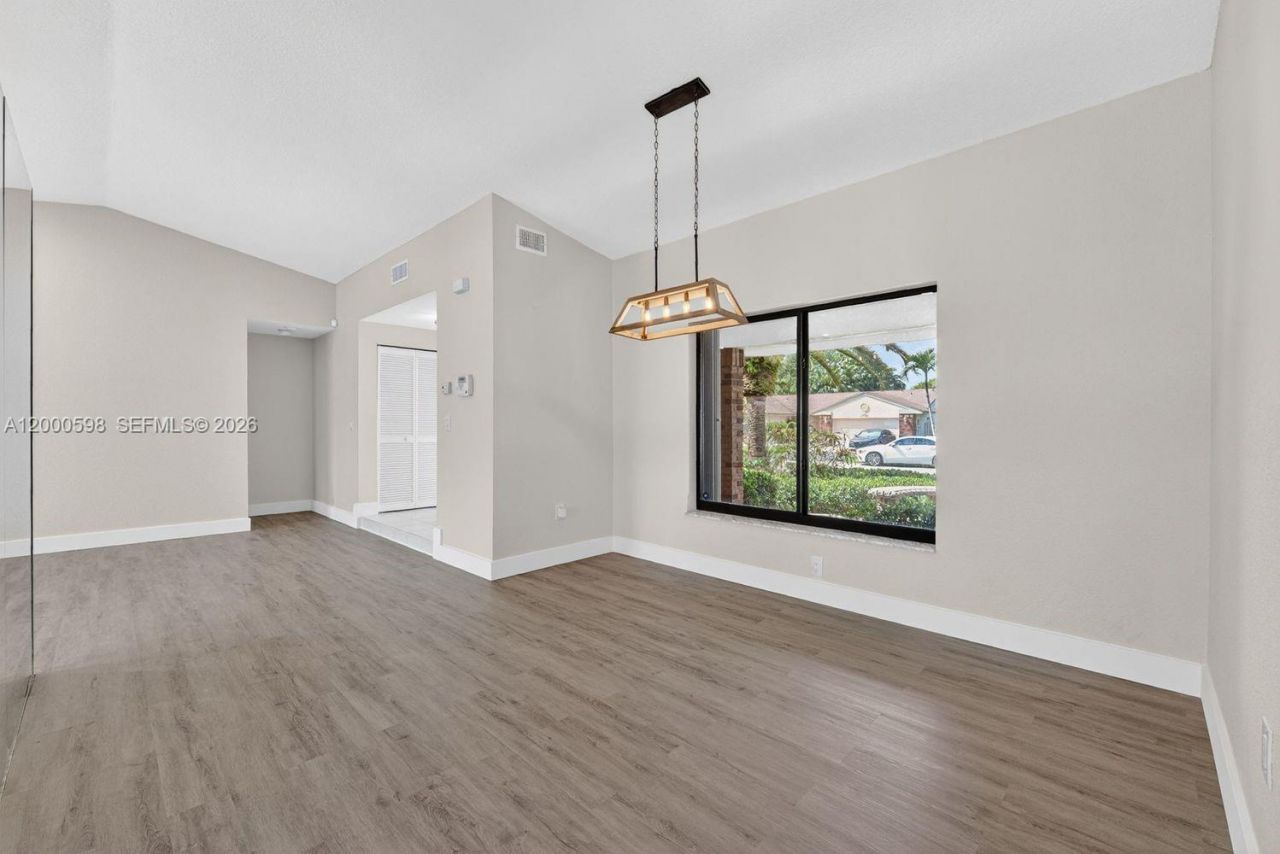 14711 Kirsten Ct, Davie, FL 33325 Photo