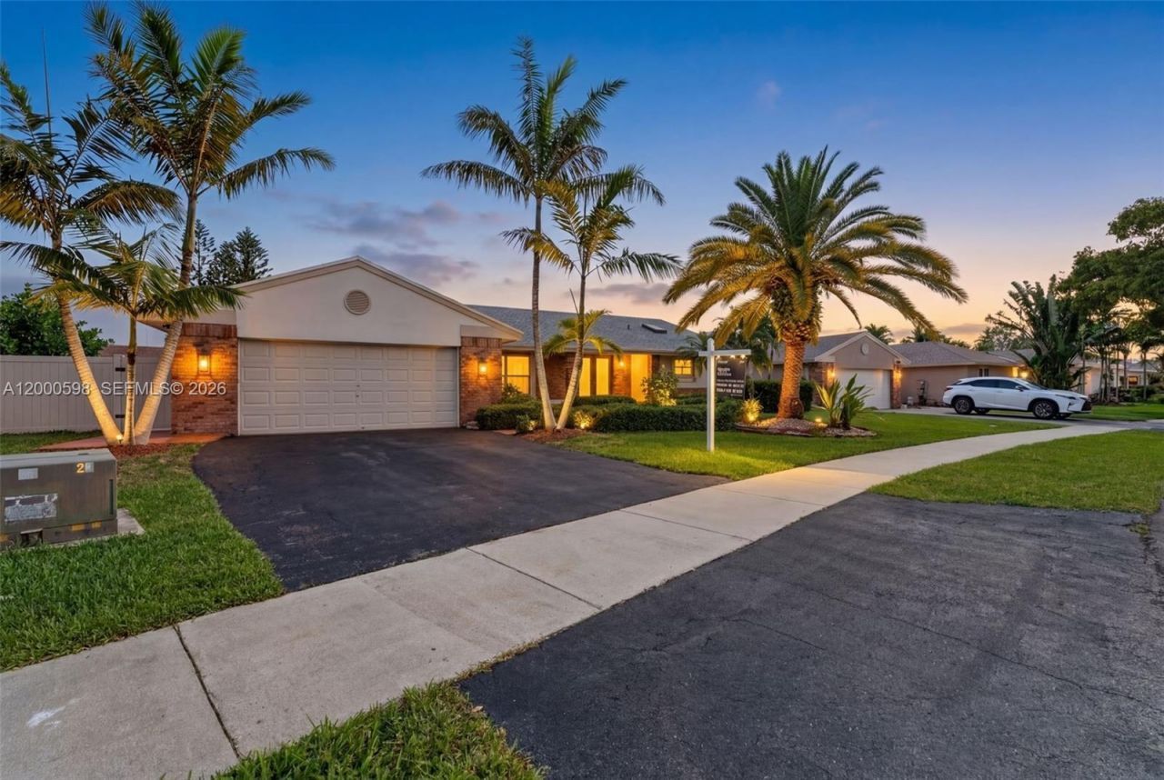 14711 Kirsten Ct, Davie, FL 33325 Photo