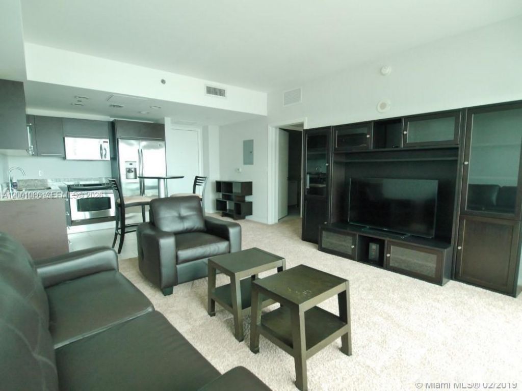 951 Brickell Ave, Unit 2608, Miami, FL 33131 Photo