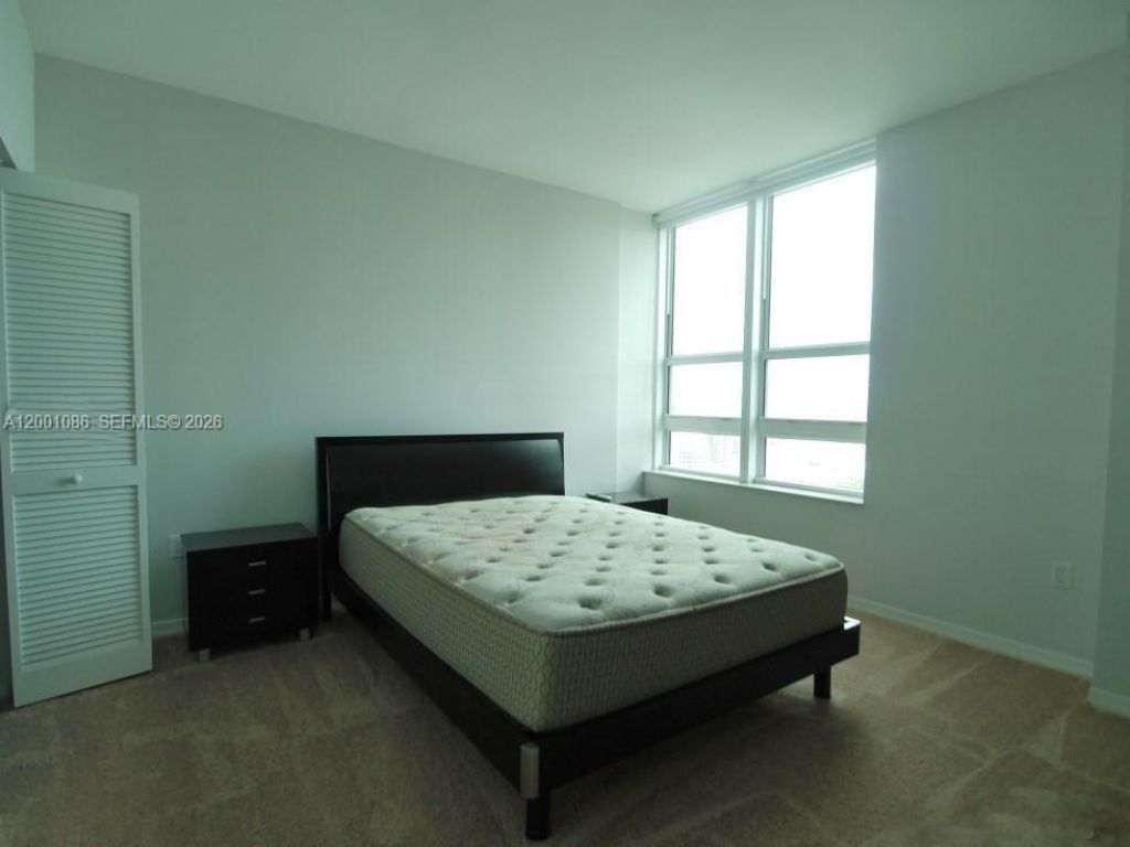 951 Brickell Ave, Unit 2608, Miami, FL 33131 Photo