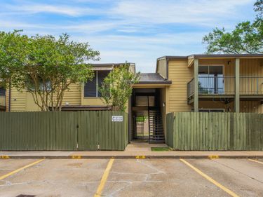 220 Doucet Road , Unit Apt 221c, Lafayette, LA 70503