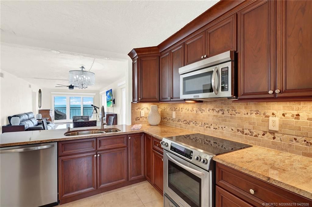 10980 S Ocean Drive, Unit 614, Jensen Beach, FL 34957 Photo