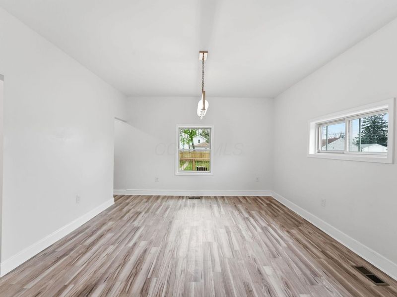 1489 Minnesota Avenue , Columbus, OH 43211 Photo 18