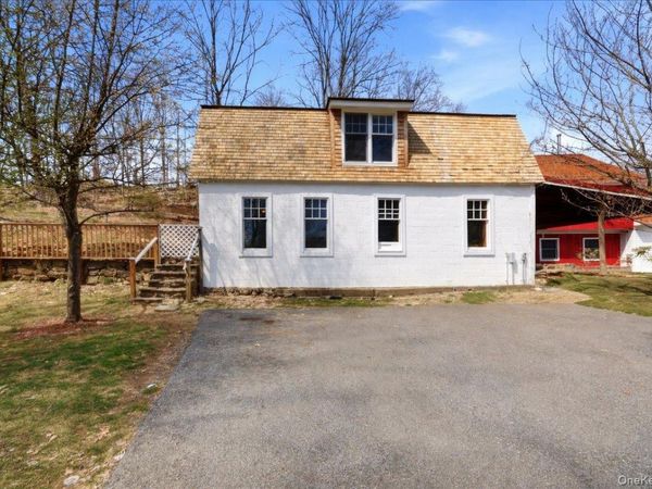 175 Goldens Bridge Road , Unit 1, Katonah, NY 10536