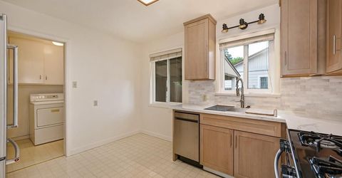 1059 Evelyn Ln, Sacramento, CA 95864 Photo