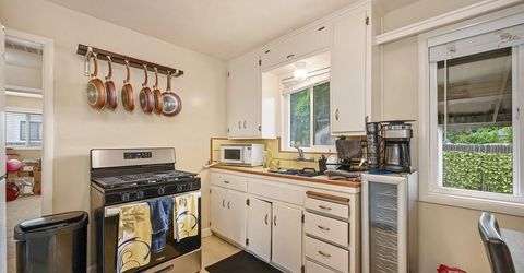 1059 Evelyn Ln, Sacramento, CA 95864 Photo