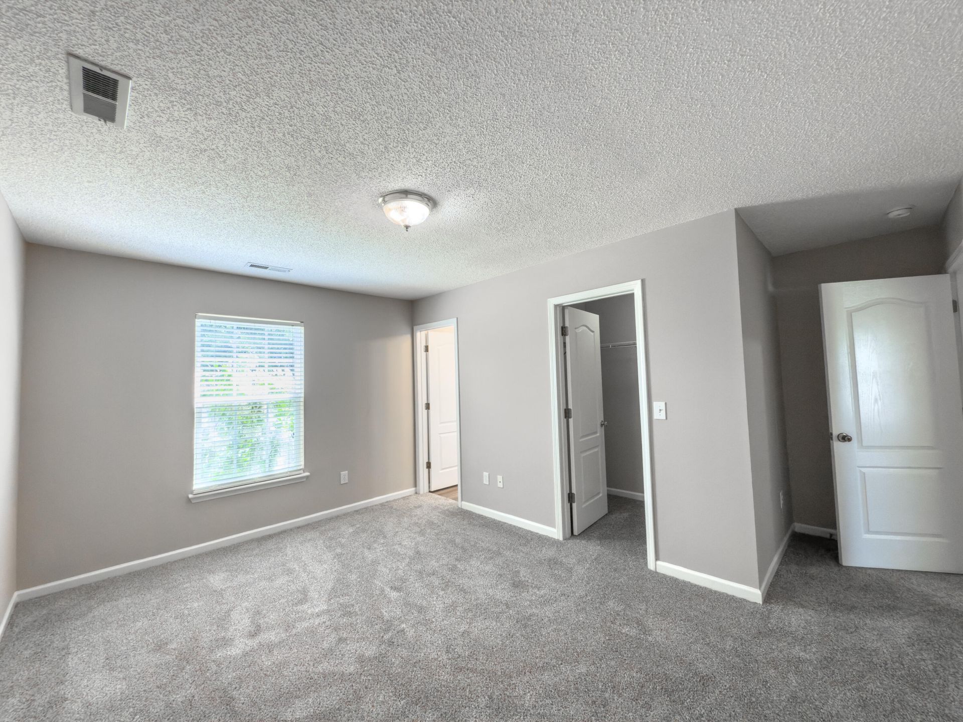 131 Lake Jogassee Drive Photo 13