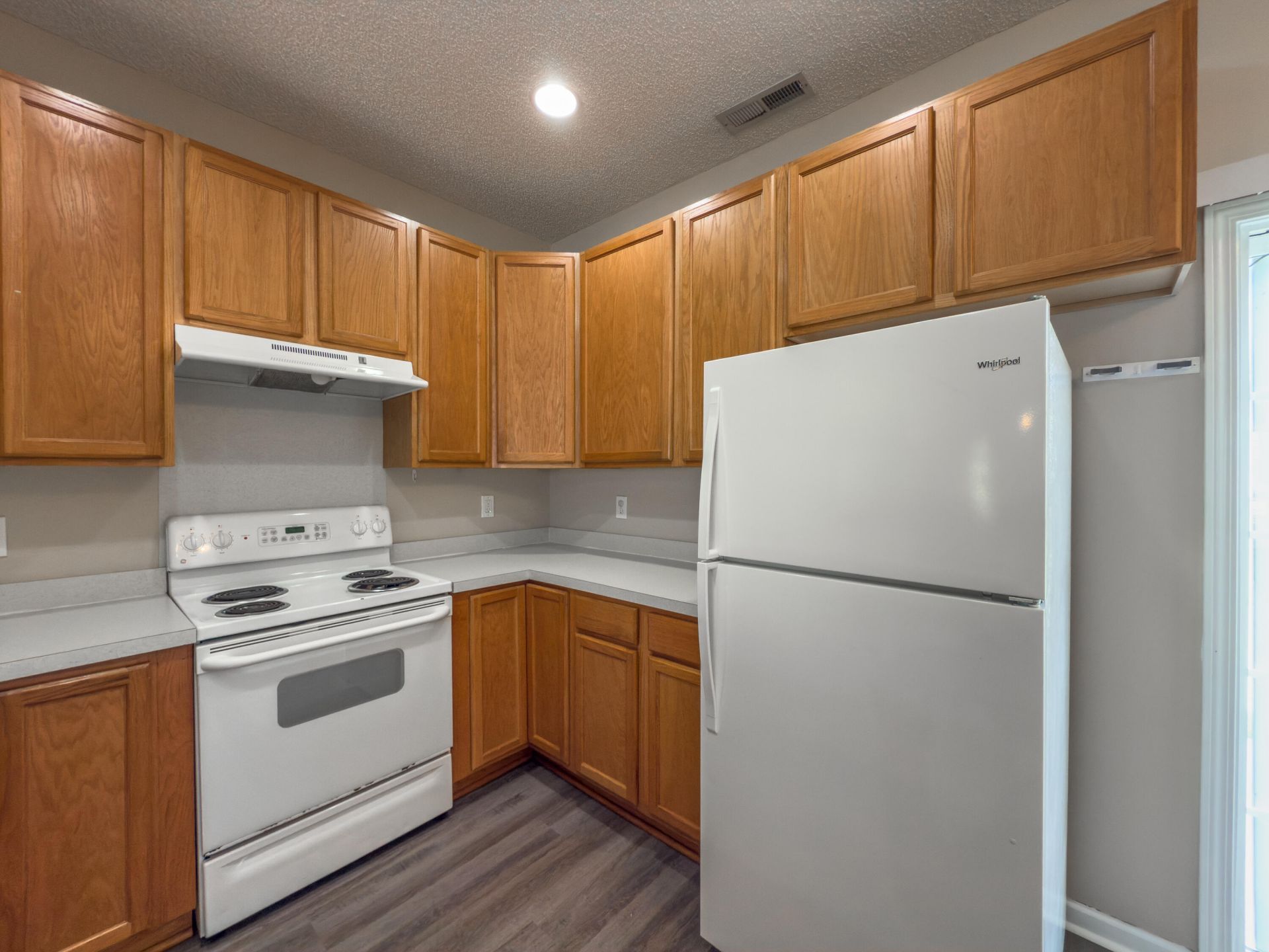 131 Lake Jogassee Drive Photo 5