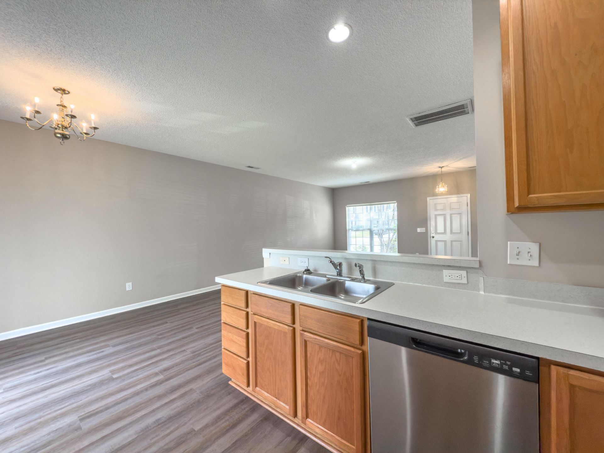 131 Lake Jogassee Drive Photo 7