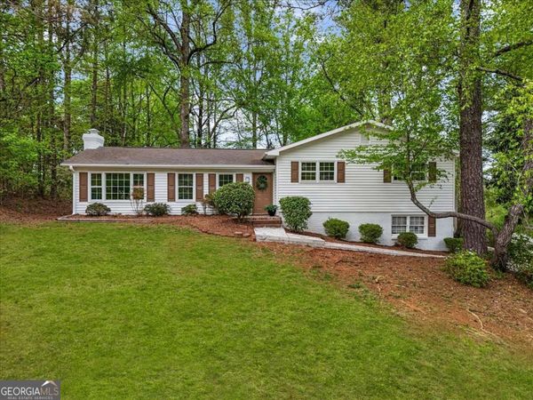 712 Copper Trace Way, Woodstock, GA 30189