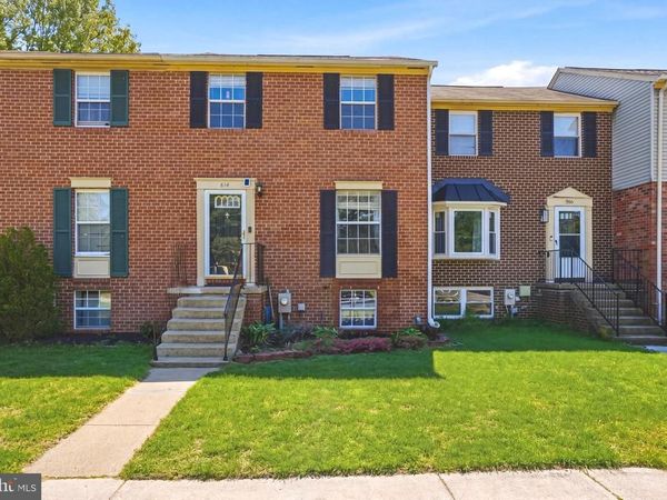 814 SEAL HARBOUR, PASADENA, MD 21122
