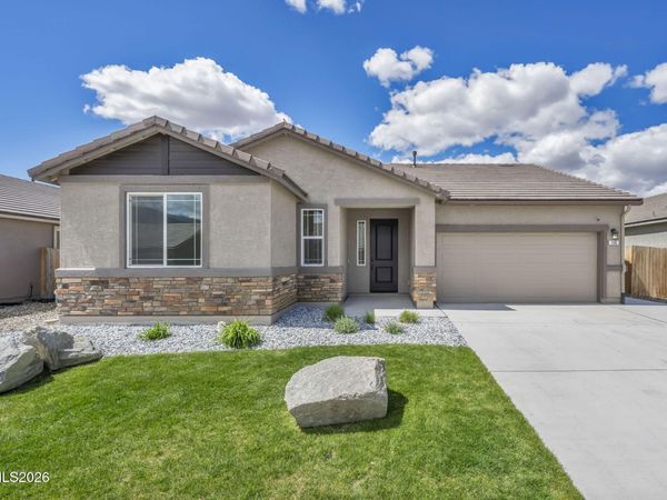135 Cosser Street, Dayton, NV 89403