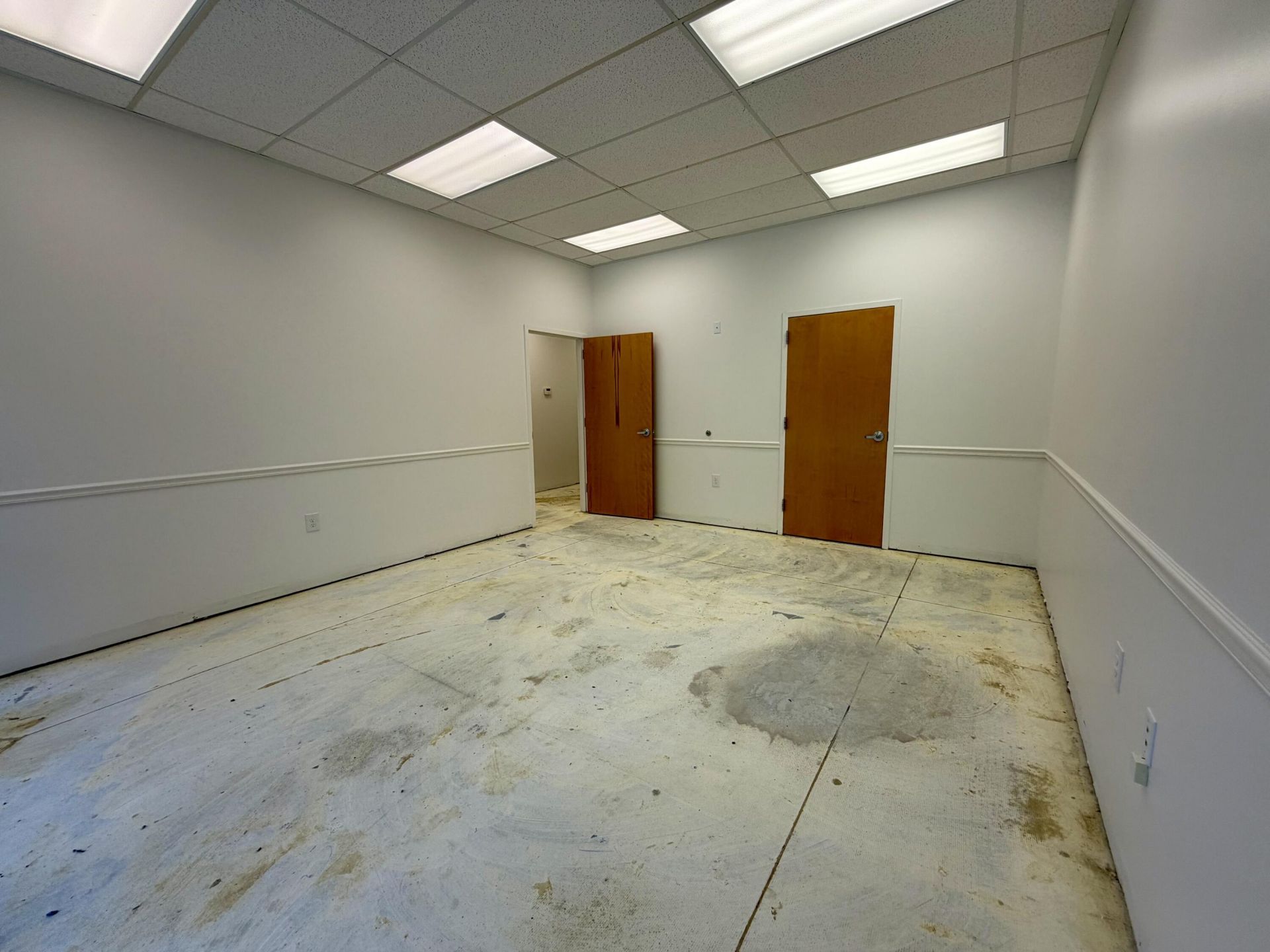 1024 Ewall Street Photo 4