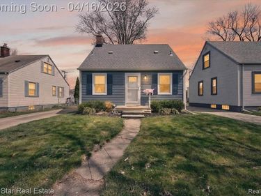 2819 Geneva Street, Dearborn, MI 48124