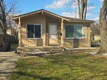 17676 ADDISON Street, Southfield, MI 48075