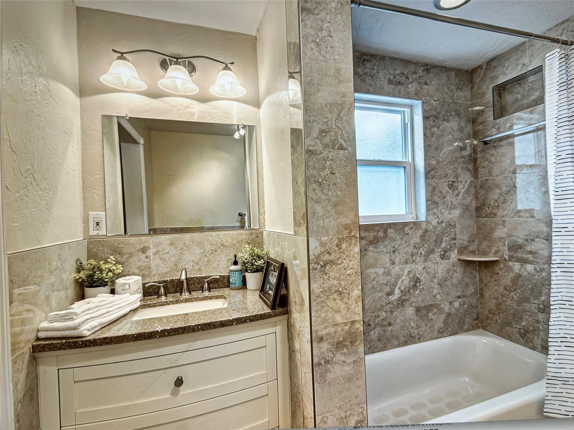 141 Rutland Boulevard, West Palm Beach, FL 33405 Photo