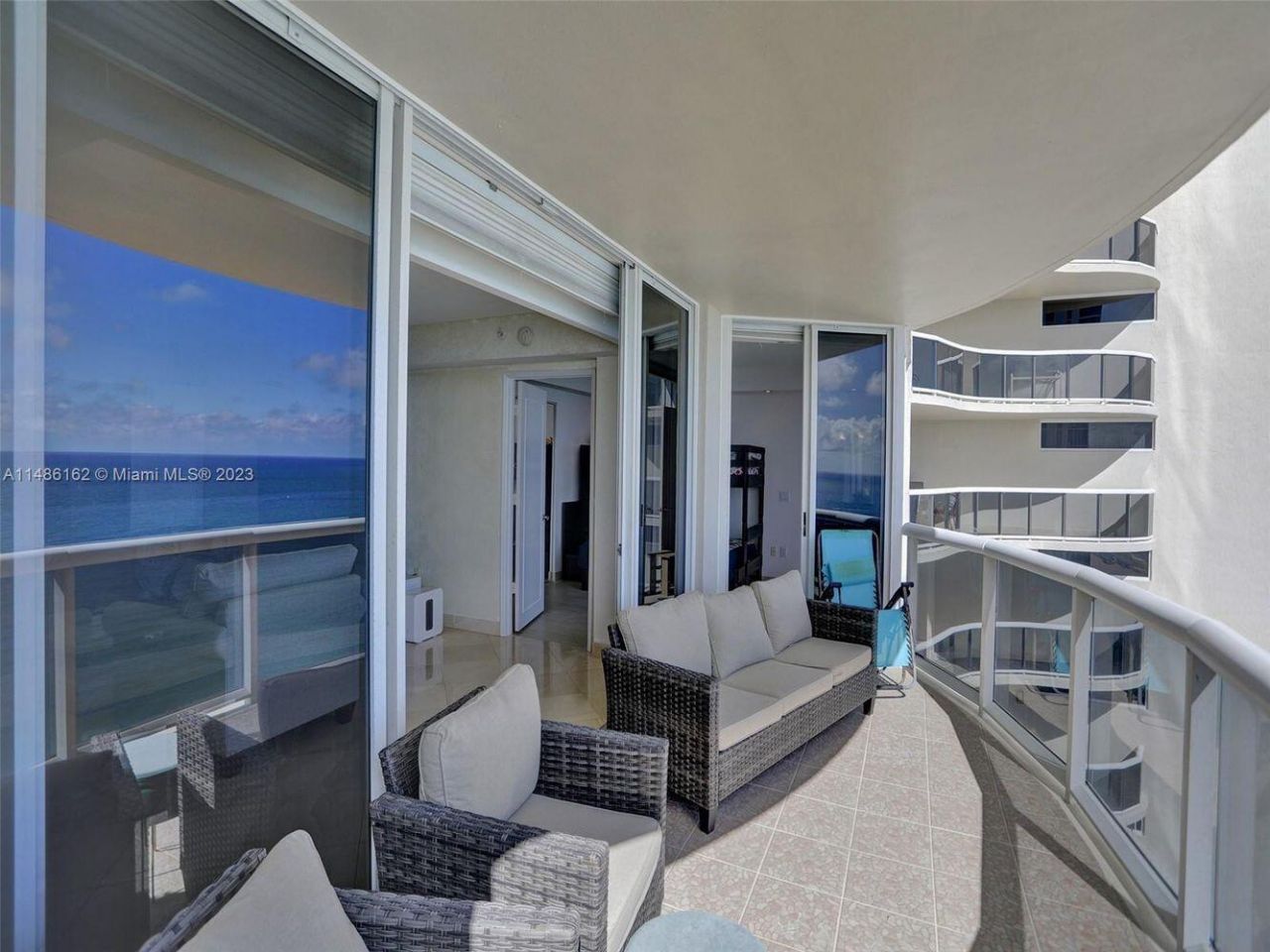 17555 Collins Avenue, Unit 1805, Sunny Isles Beach, FL 33160 Photo
