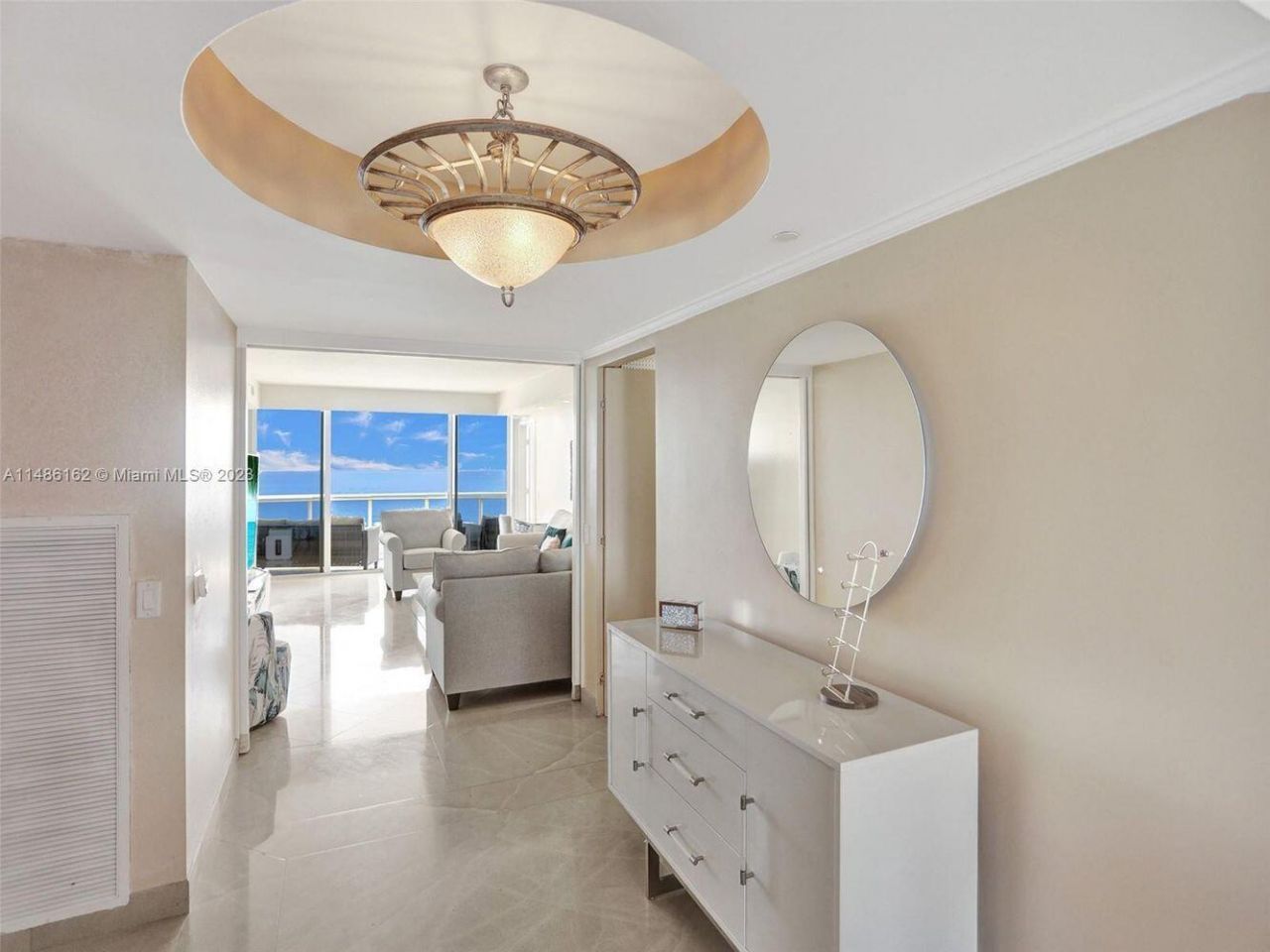 17555 Collins Avenue, Unit 1805, Sunny Isles Beach, FL 33160 Photo
