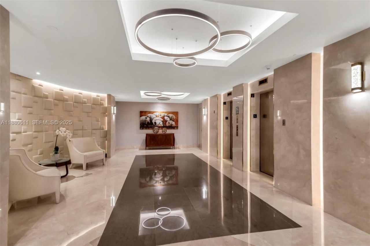 17555 Collins Avenue, Unit 1805, Sunny Isles Beach, FL 33160 Photo